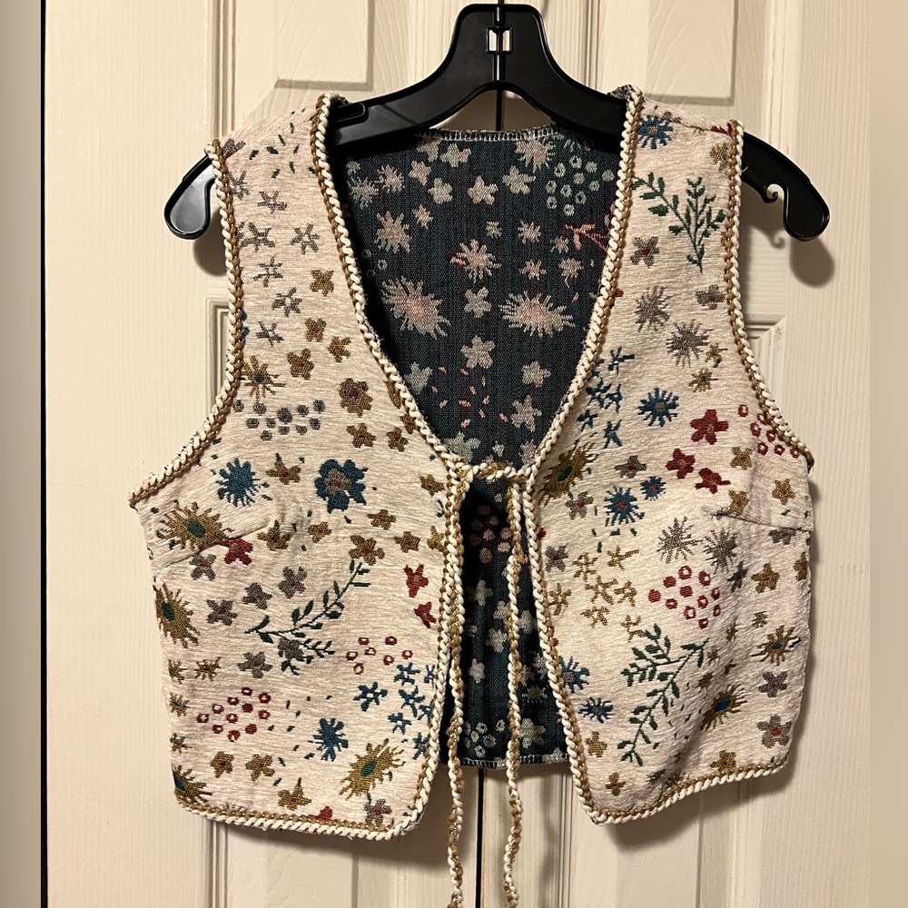 Shein vest